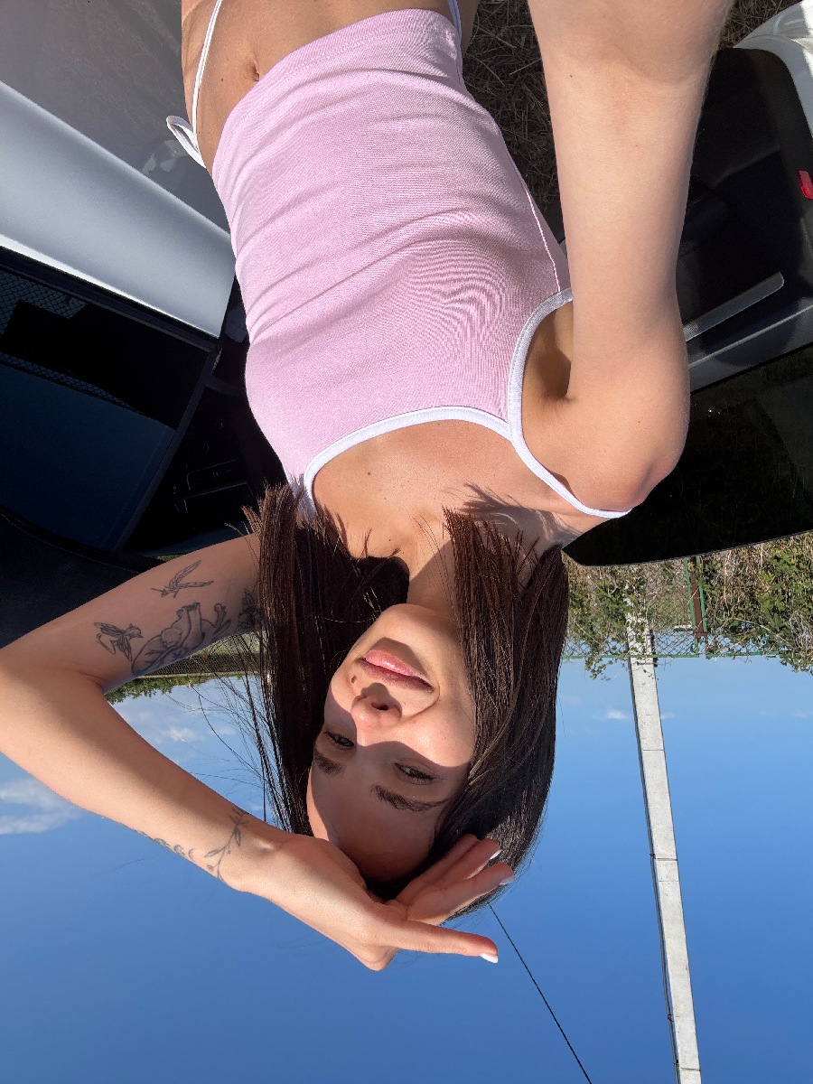 Sexy model Tina in Dongguan